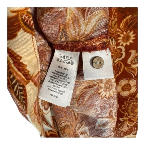 Nicole Miller Button Back Floral Linen Top - Picture 5 of 6